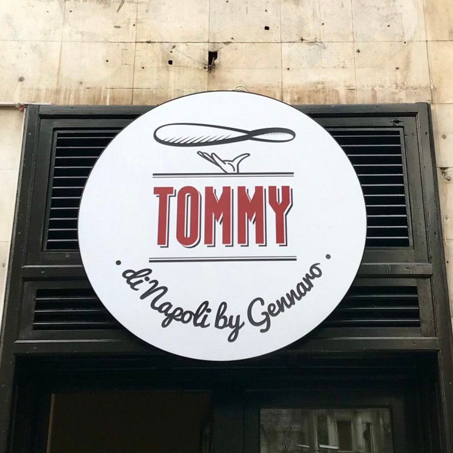 Egyedi formájú
