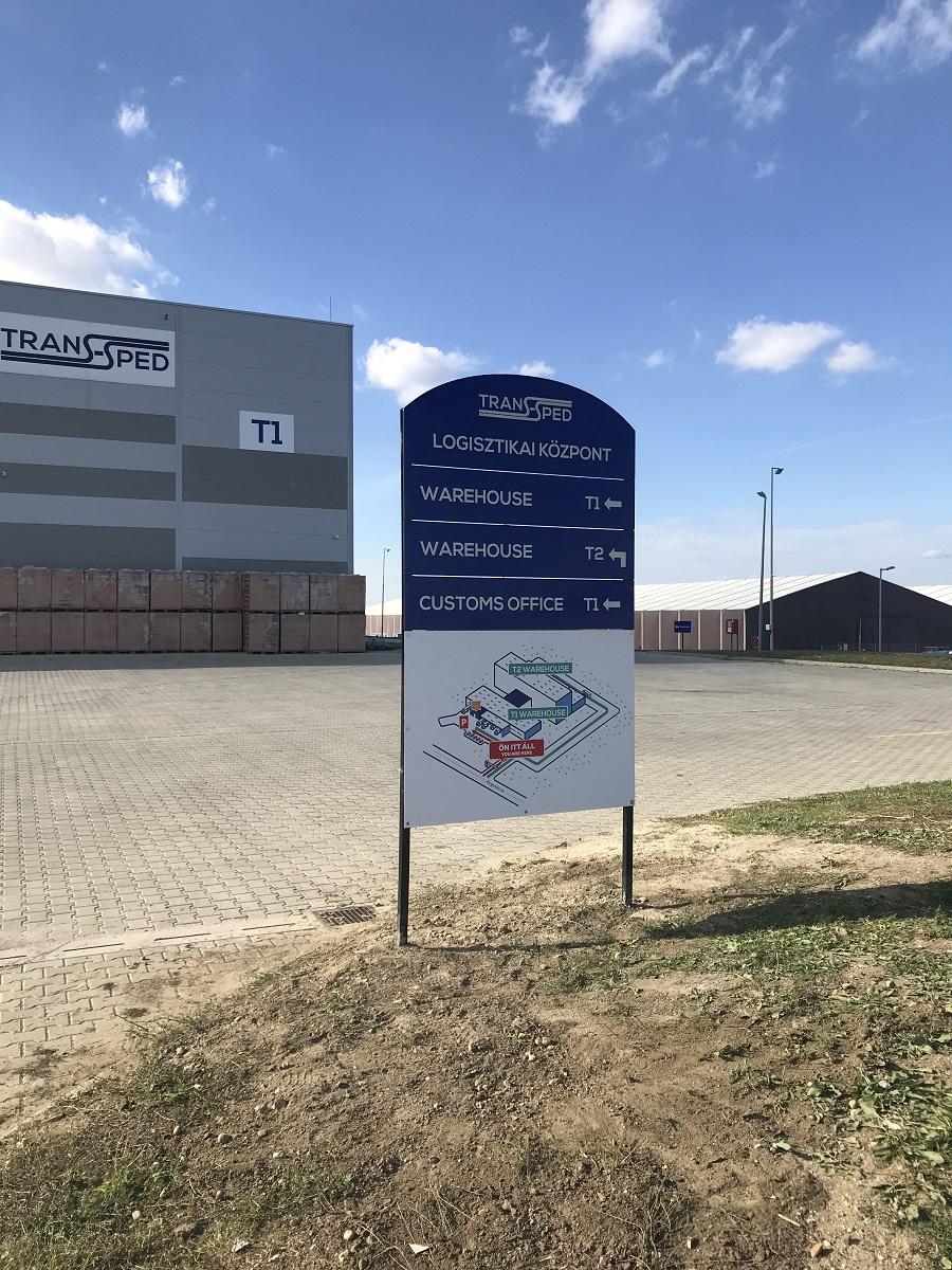 Építési és project tábla